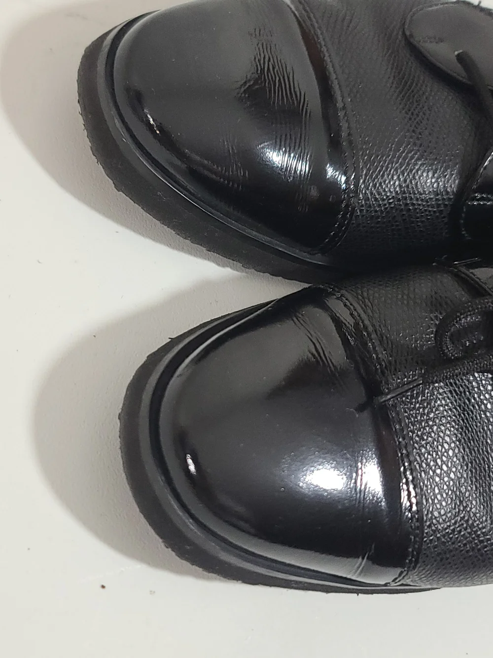 Salvatore Ferragamo Black Leather Lace-Up Flats